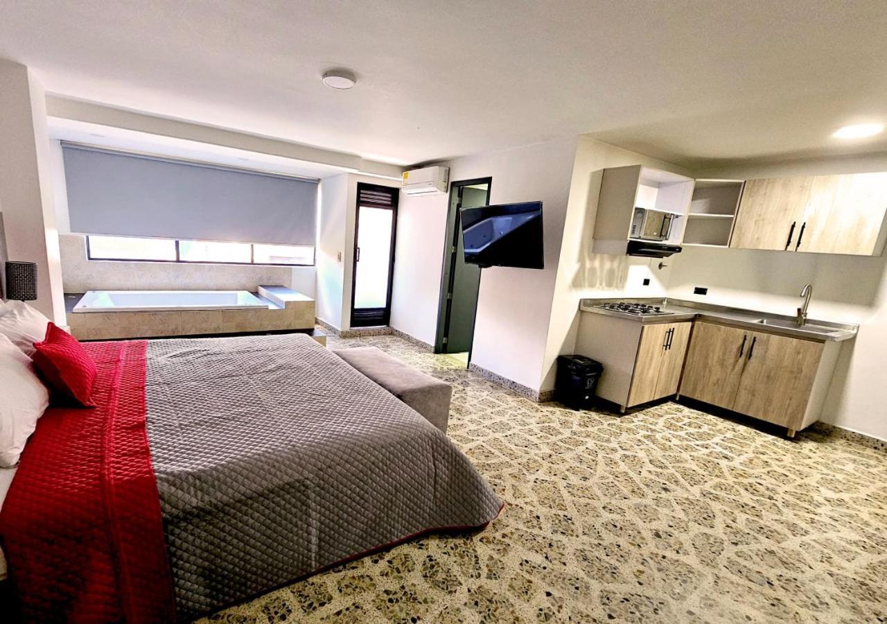 Hotel Ofix Medellín Dış mekan fotoğraf