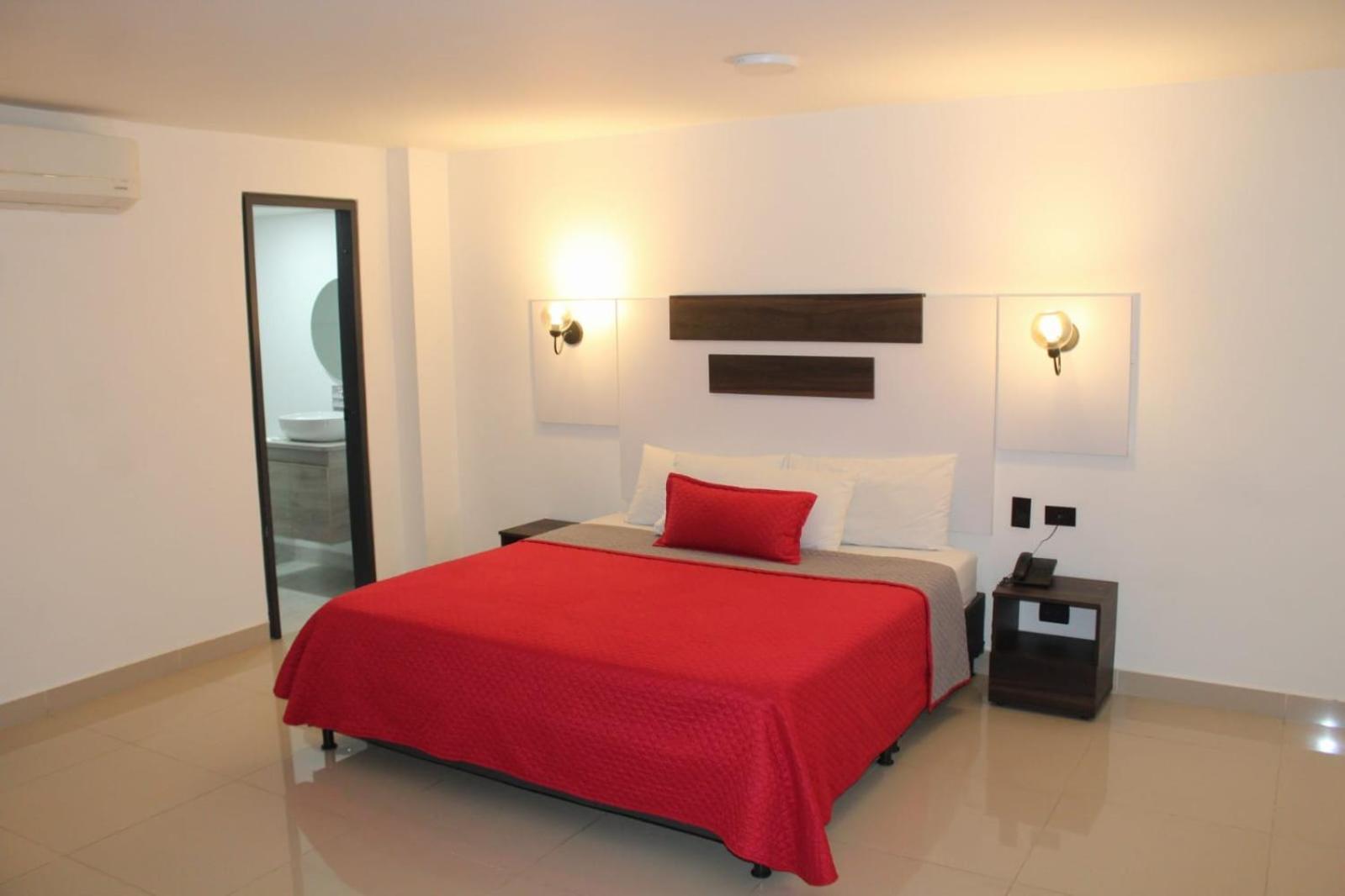 Hotel Ofix Medellín Dış mekan fotoğraf