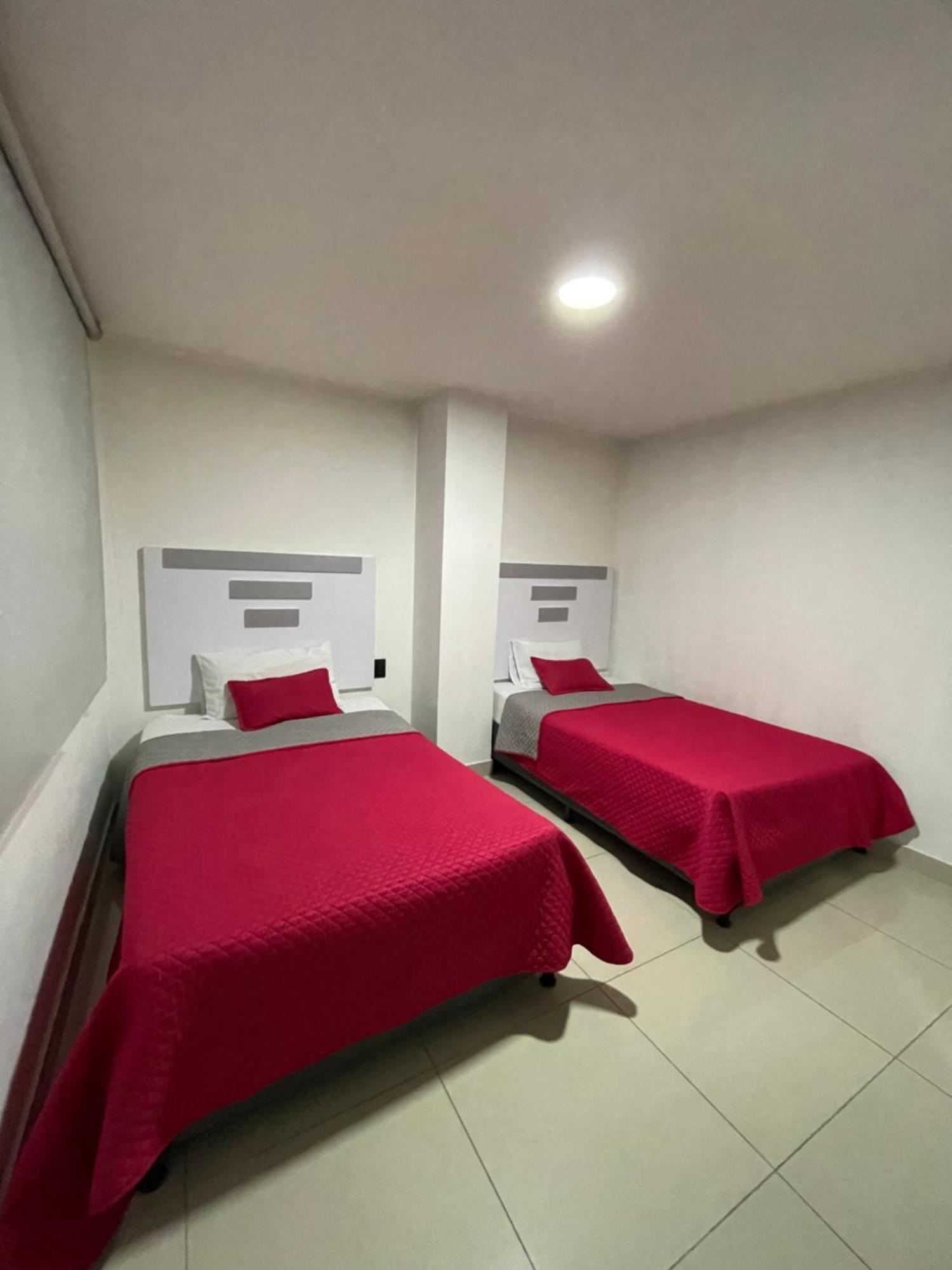 Hotel Ofix Medellín Dış mekan fotoğraf