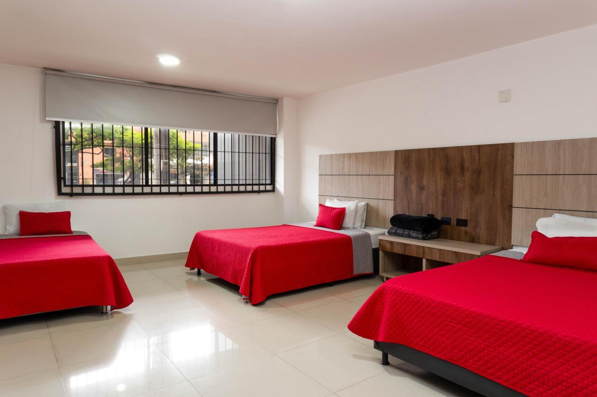 Hotel Ofix Medellín Dış mekan fotoğraf